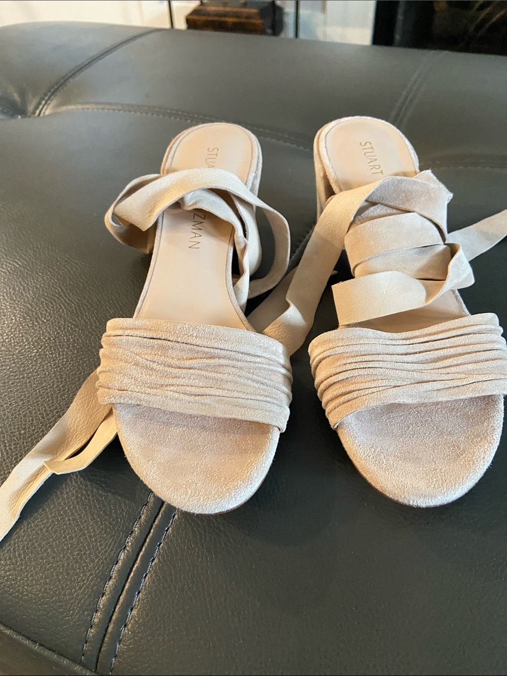 Ladies shoes